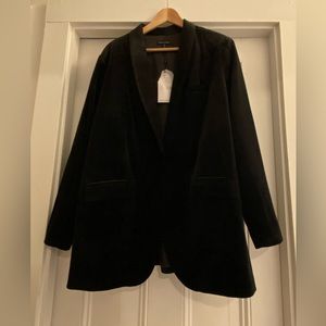 Universal Standard velvet blazer. NWT; never worn.